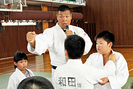 w鏬삳