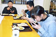 ���O���΂���������