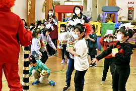 ���܂��W��