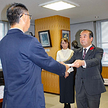 �v�]���̒�o