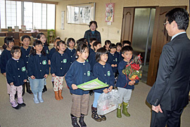 �s�����K��