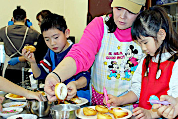 �h�[�i�c���